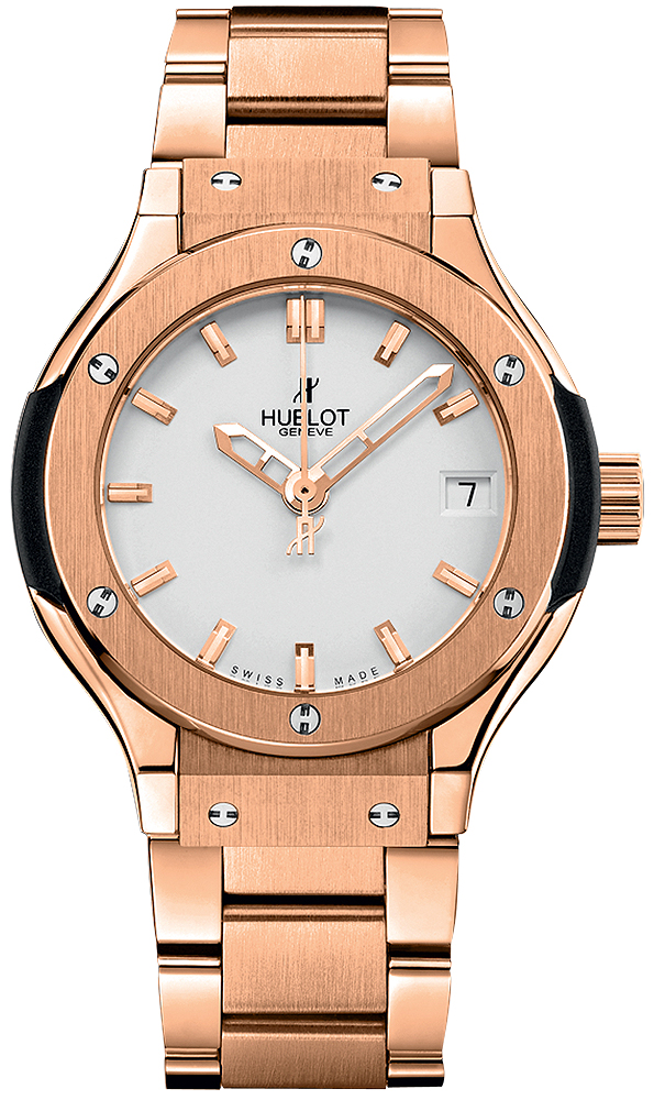 The timepieces can show the time and date clearly and accurately. 