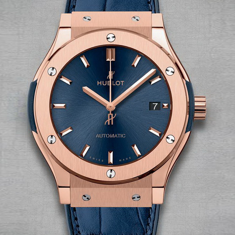 The reliable timepieces have persistent performances all the time. 