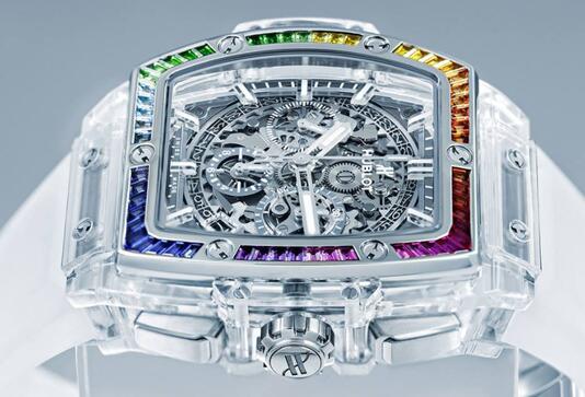 The integrated design of this Hublot is technological, modern and noble.